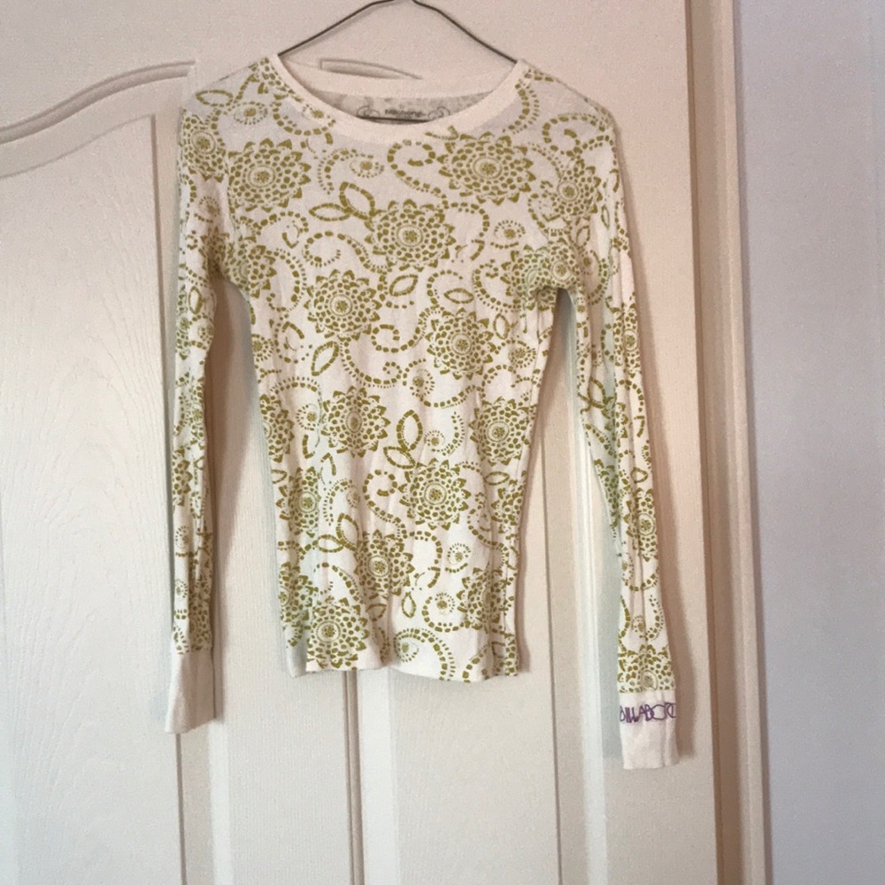 Billabong patterned tee